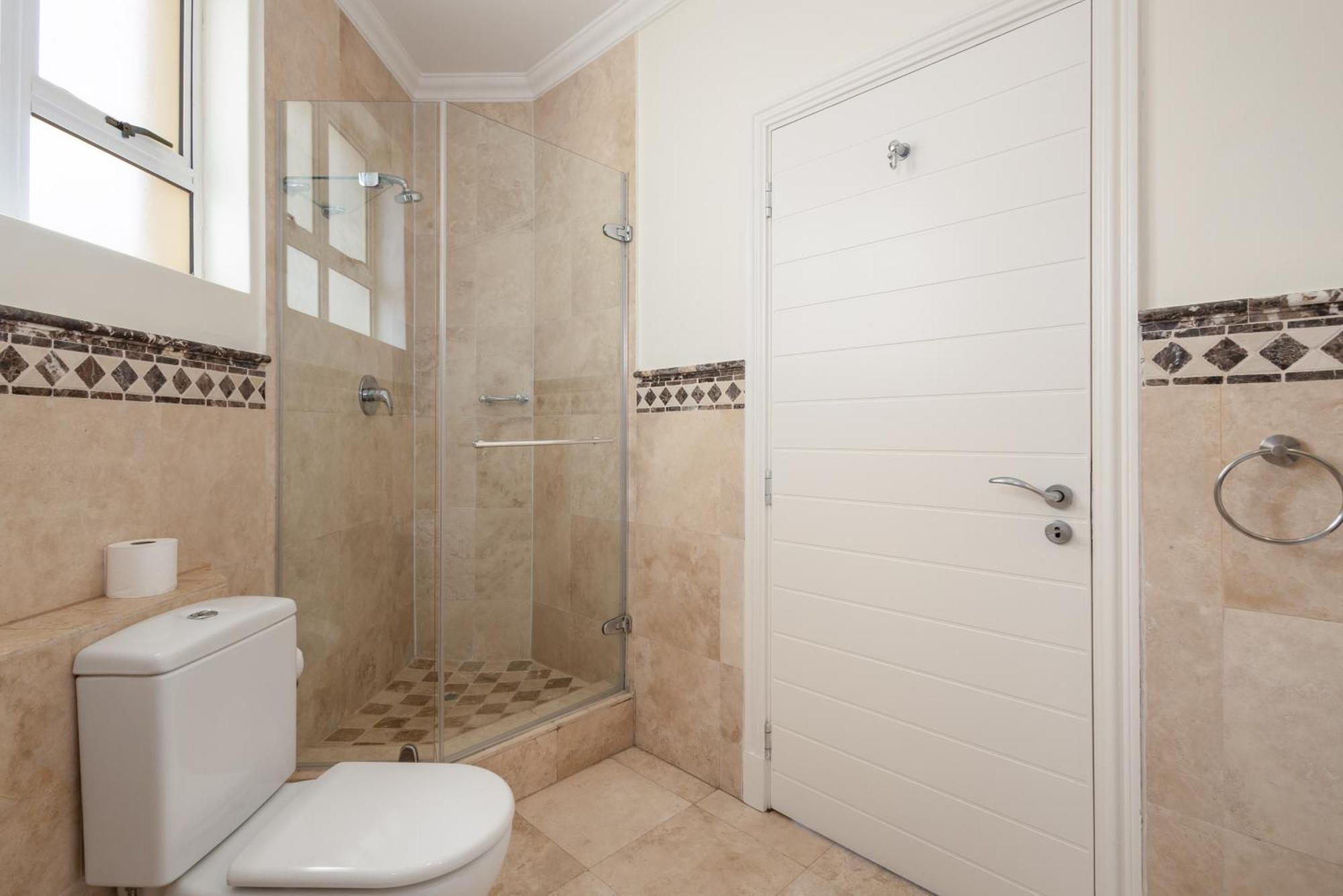 Apartment 501 Oyster Rock - By In Umhlanga Durban