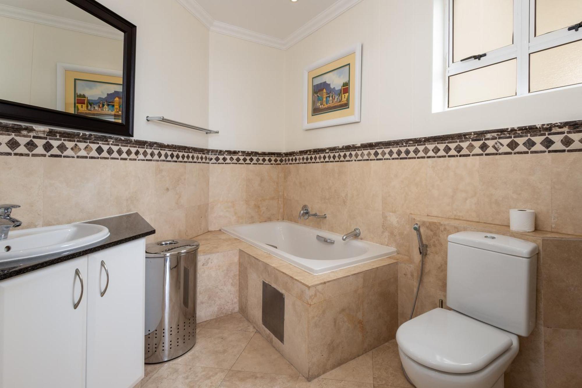 Apartment 501 Oyster Rock - By In Umhlanga *