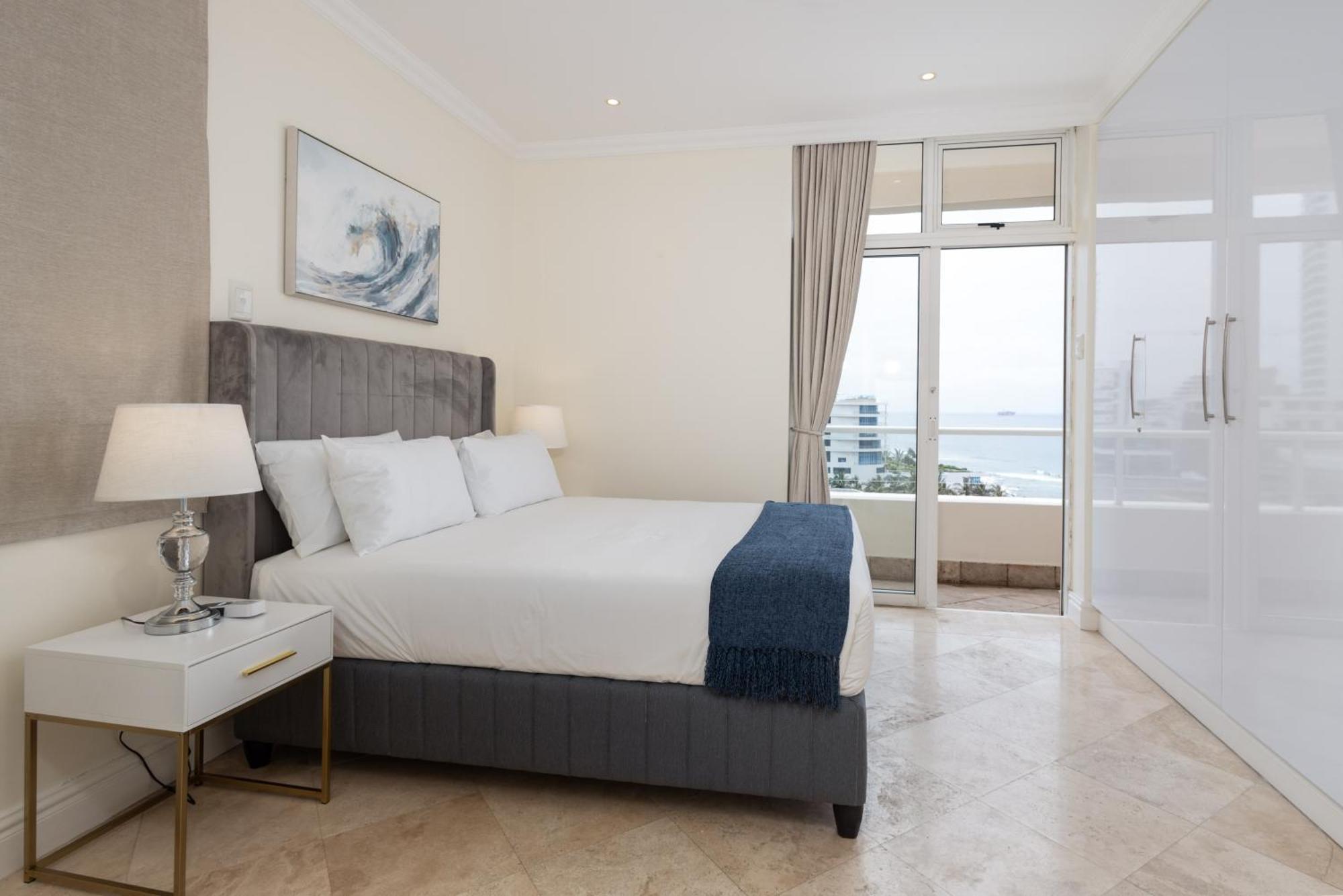 Apartment 501 Oyster Rock - By In Umhlanga *